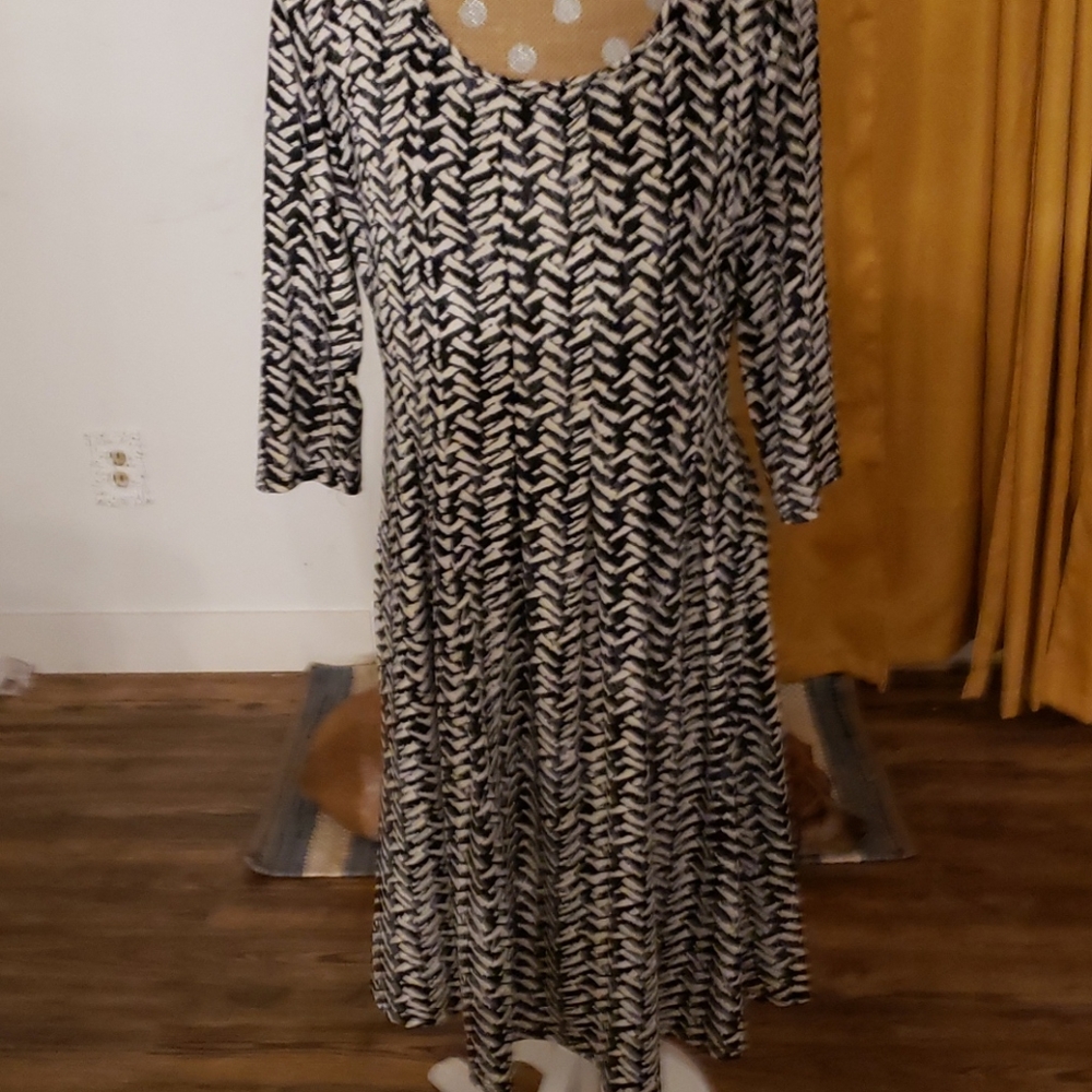 Black, gray and white dress